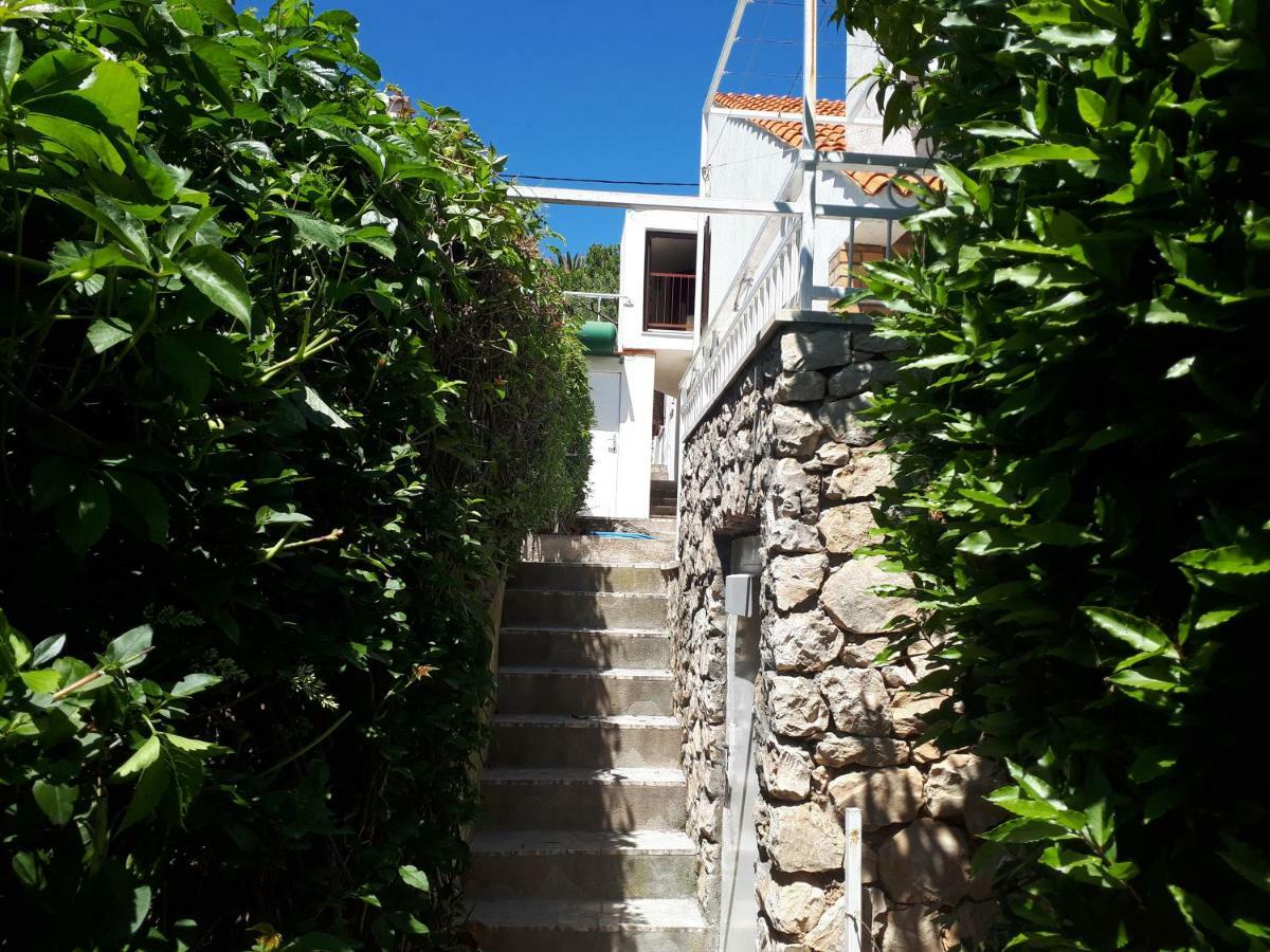 Vacation Home Mirjana Сегет Враница Екстериор снимка